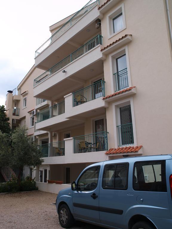 Apartments Obala Dragovic Petrovac エクステリア 写真