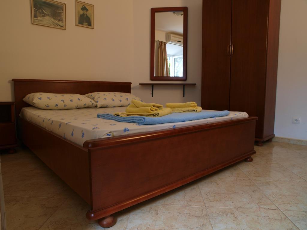 Apartments Obala Dragovic Petrovac 部屋 写真