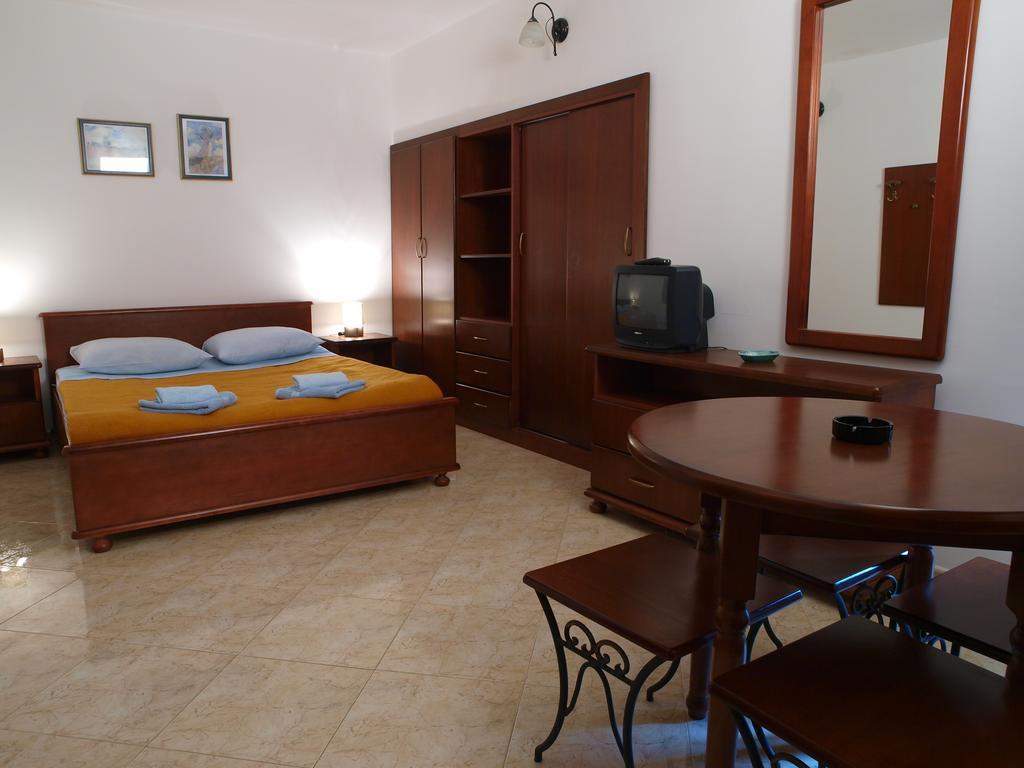 Apartments Obala Dragovic Petrovac 部屋 写真